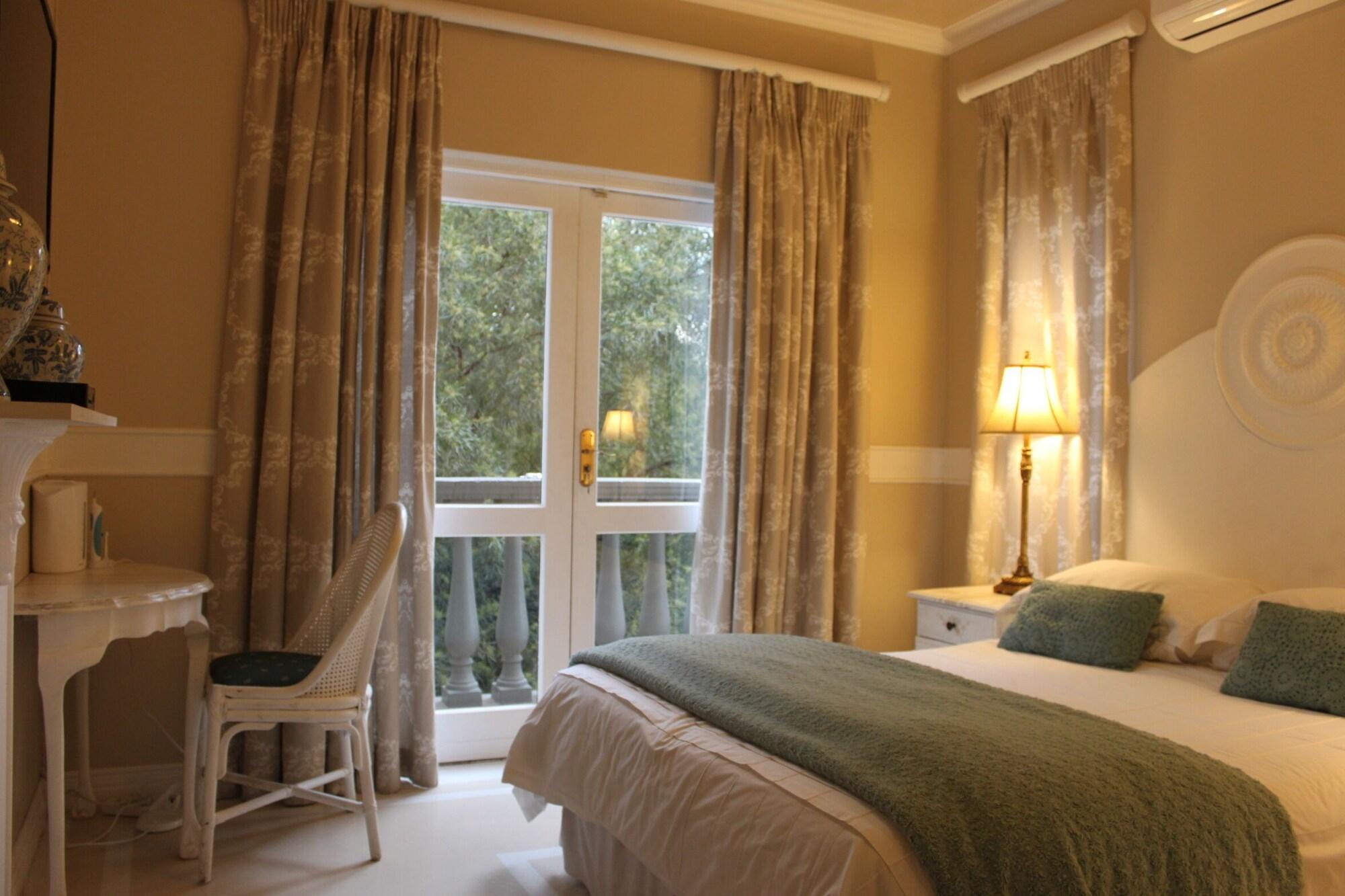 Villa Lugano Guesthouse Johannesburg Bagian luar foto