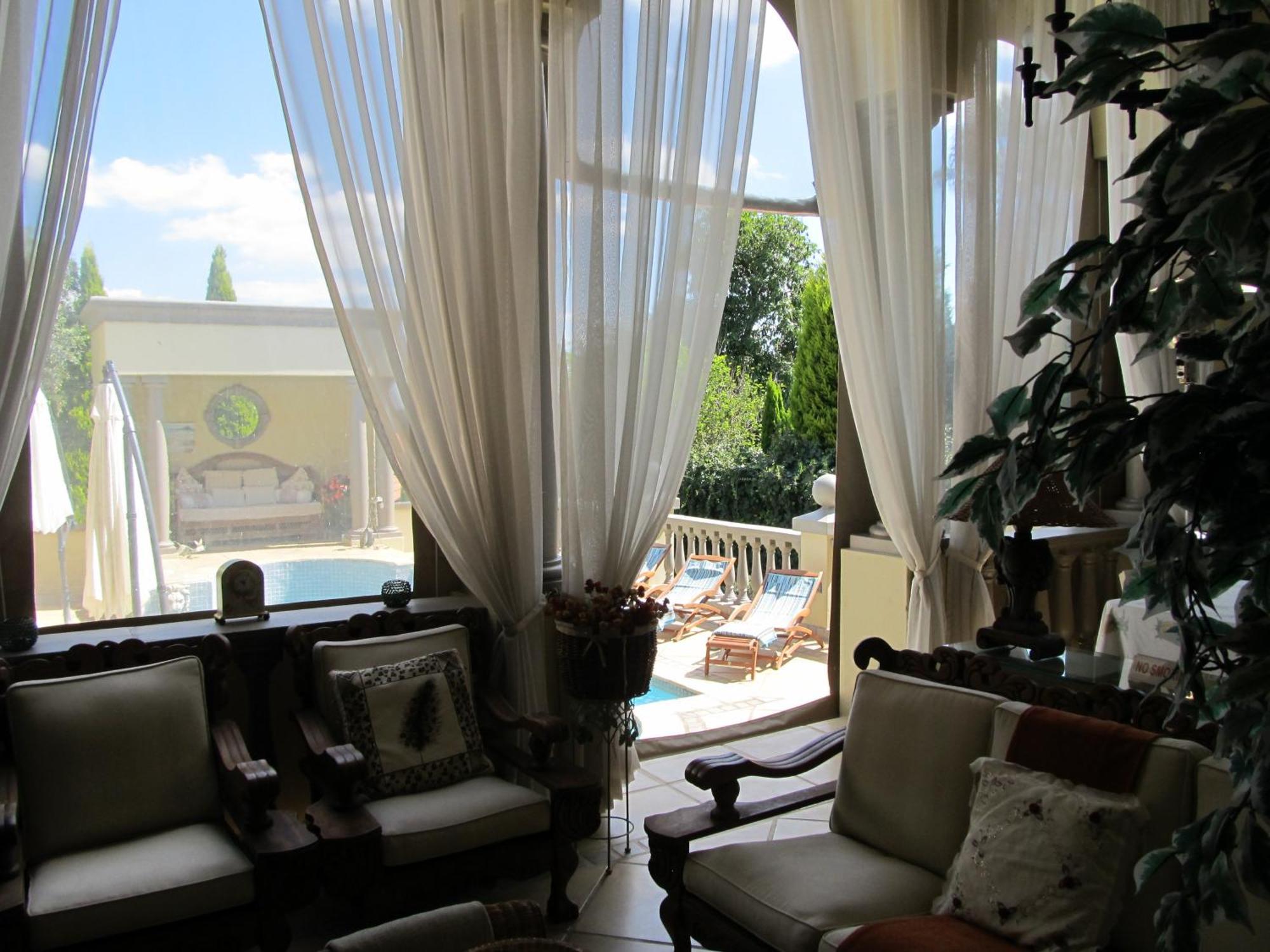 Villa Lugano Guesthouse Johannesburg Bagian luar foto