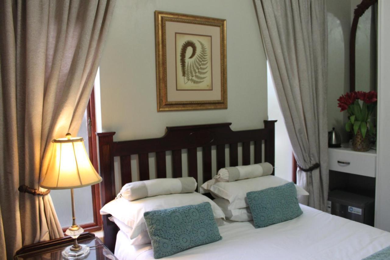 Villa Lugano Guesthouse Johannesburg Bagian luar foto