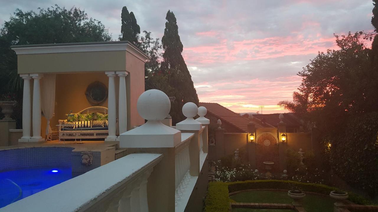 Villa Lugano Guesthouse Johannesburg Bagian luar foto