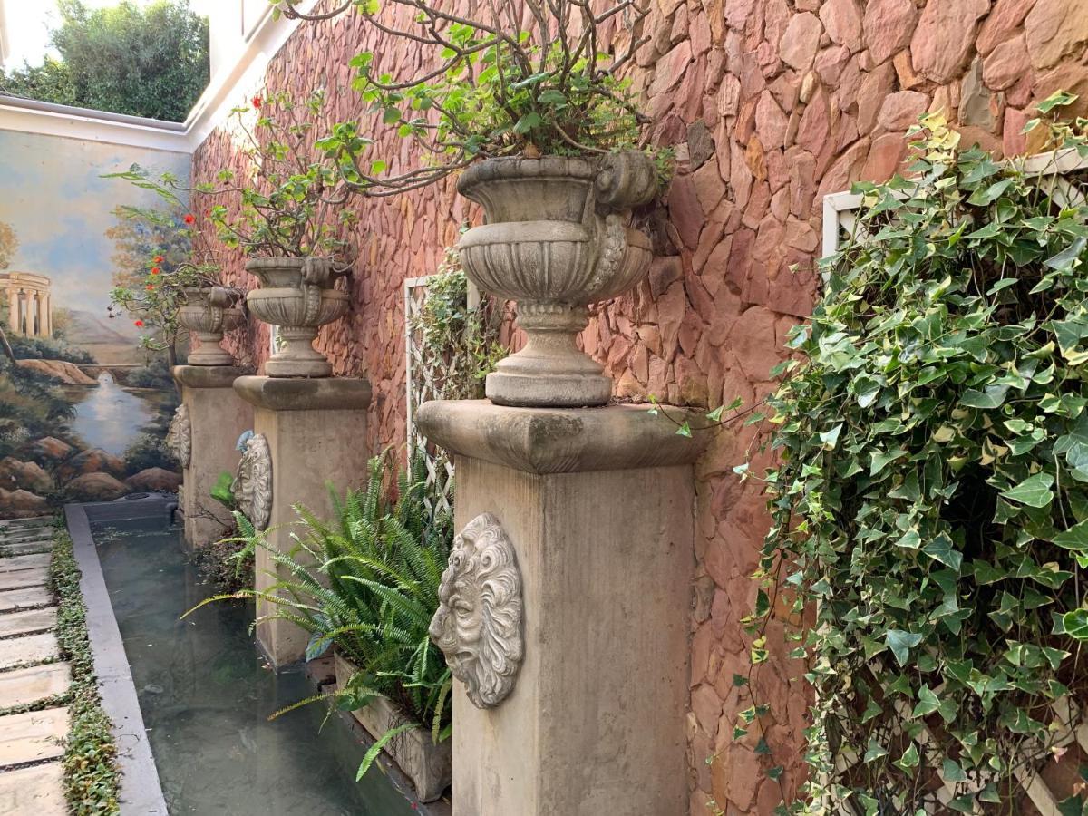 Villa Lugano Guesthouse Johannesburg Bagian luar foto