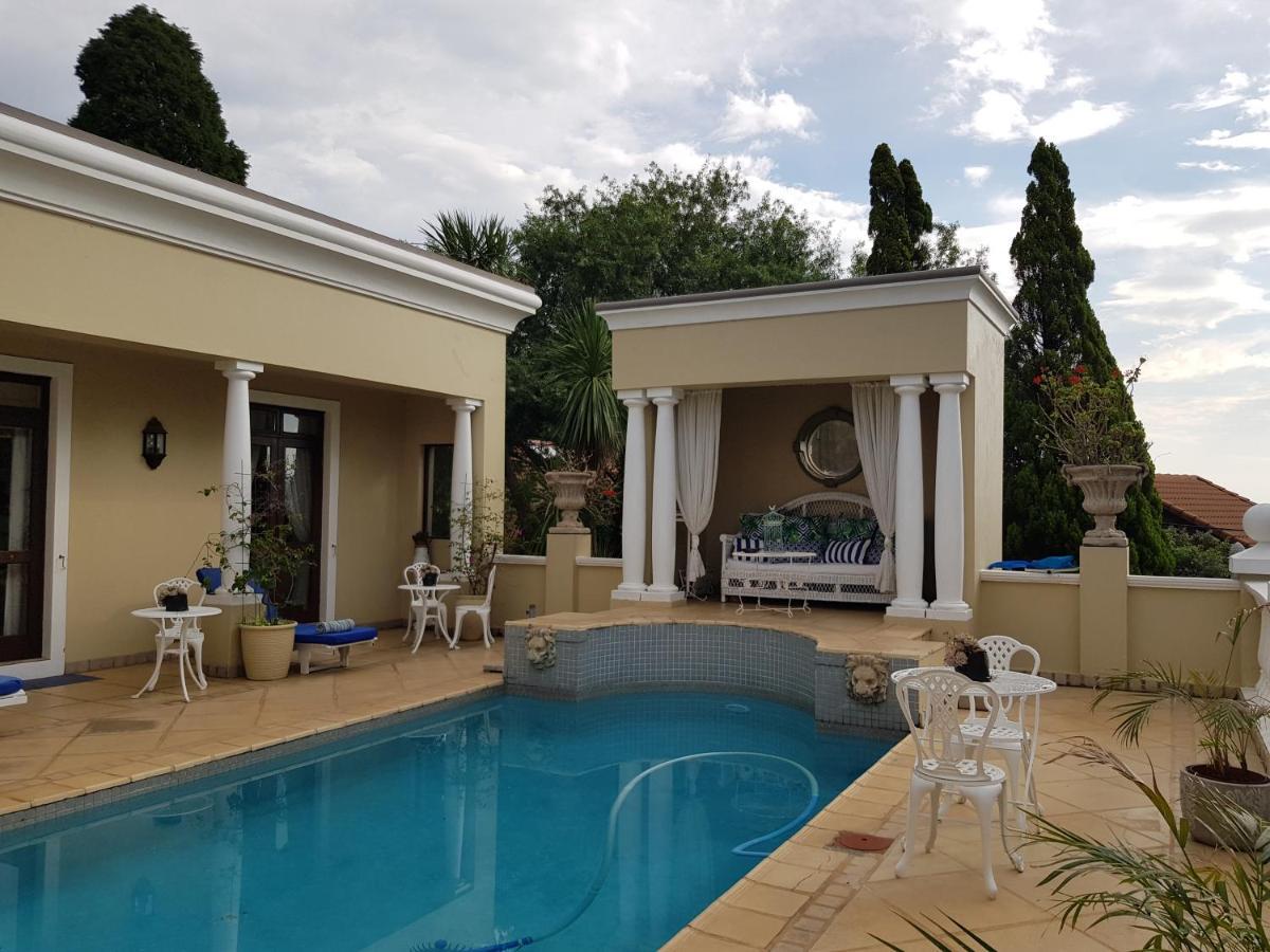 Villa Lugano Guesthouse Johannesburg Bagian luar foto
